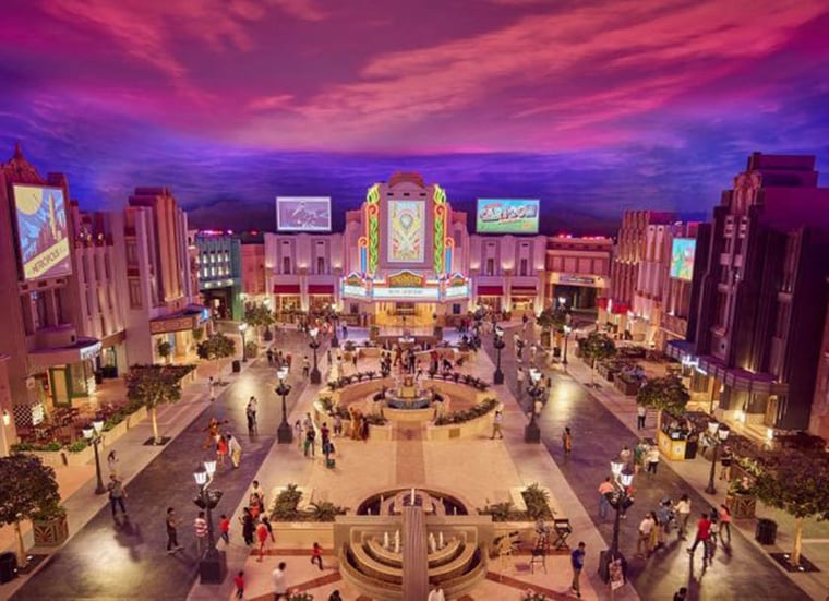Cinema Spectacular Show at Warner Bros. World.